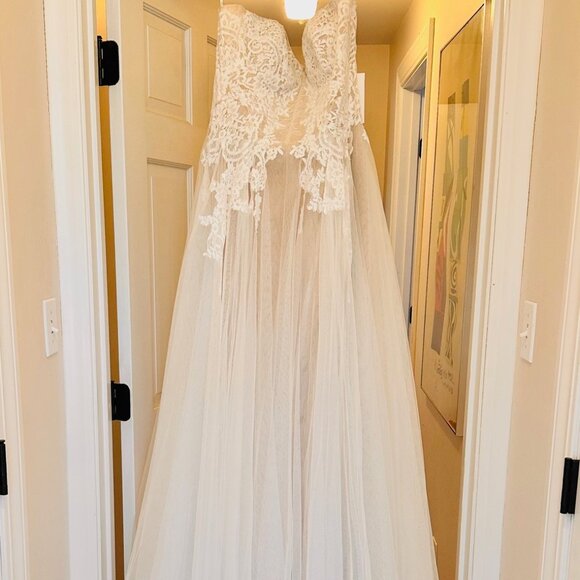 Willowby by Watters Jaislyn Wedding Gown Size 12 NEW - Picture 3 of 10